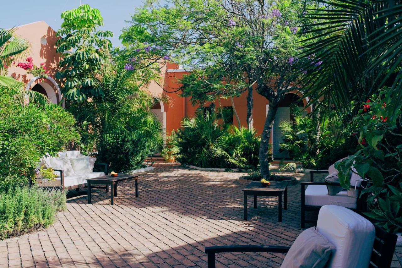 Hotel Madreselva - Grupo Califa Лос-Каньос-де-Мека Екстер'єр фото