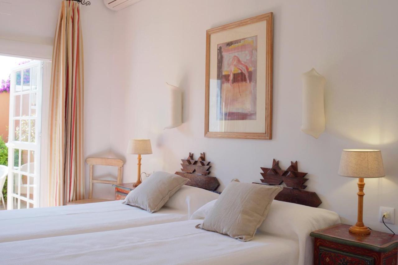 Hotel Madreselva - Grupo Califa Лос-Каньос-де-Мека Екстер'єр фото